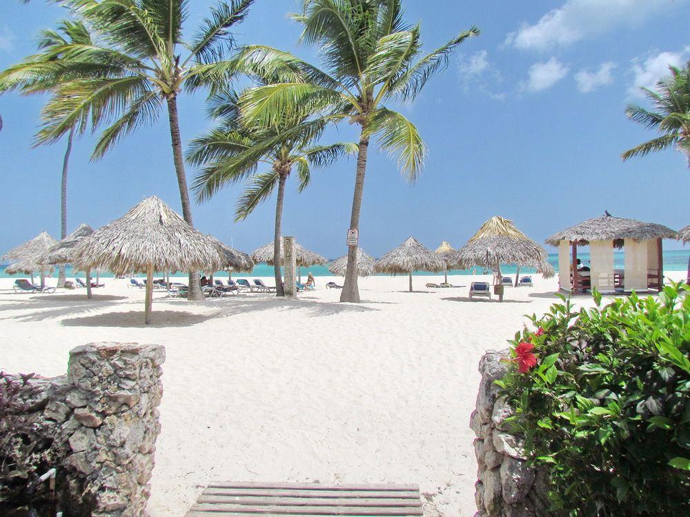 Aventura Village Los Corales Beach And Spa Пунта-Кана Экстерьер фото